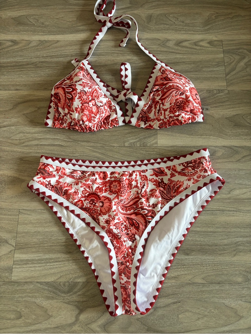 Zaful Red and White Paisley Triangle Bikini Set - Picture 6 of 6